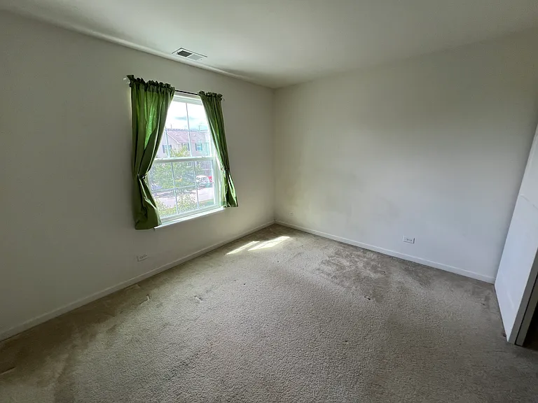 4014 Pompton Ct — Photo 12