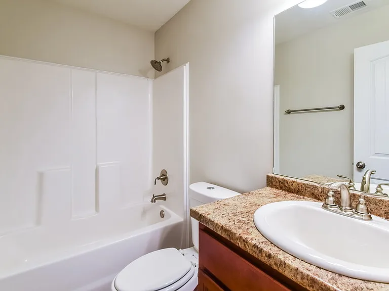 3257 E Hartland Dr — Photo 15