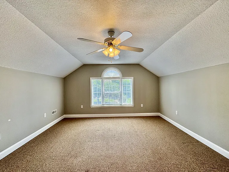 513 Tanasi Cir — Photo 24