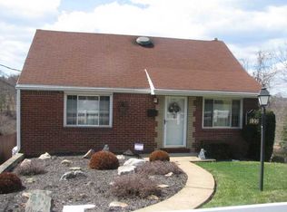 122 S Joslyn Dr, Pittsburgh, PA 15235