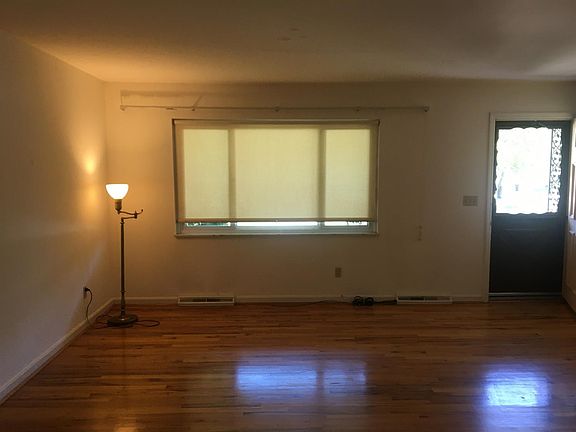 5th image of 6001 Bagdad Dr