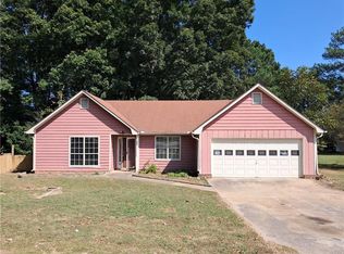 455 Fairview Rd, Stockbridge, GA 30281