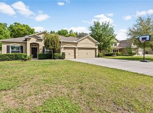 1600 Hoofprint Ct, Fruitland Park, FL 34731