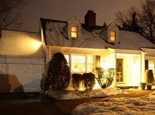 435 Cambridge Rd, Ridgewood, NJ 07450