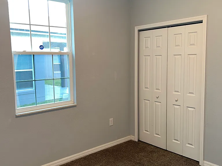 567 Viceroy Ct — Photo 19