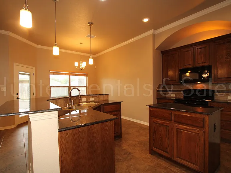 3114 Matador Dr — Photo 9