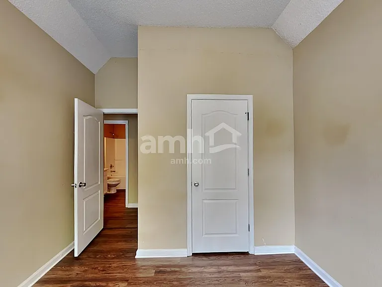 3083 Newtons Crest Cir — Photo 11