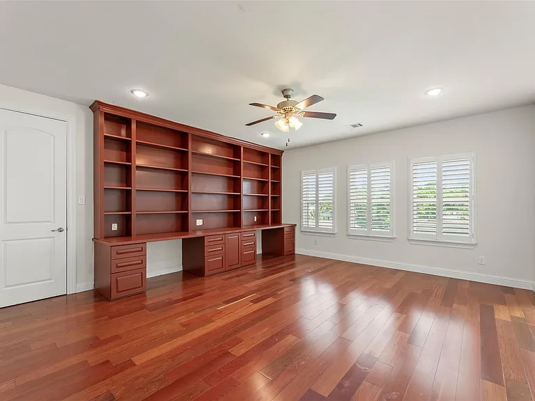 4943 Wigton Dr — Photo 38