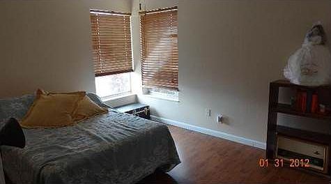 4th image of 8211 SW 4th Ct