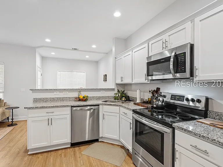 363 Dante Cir — Photo 14