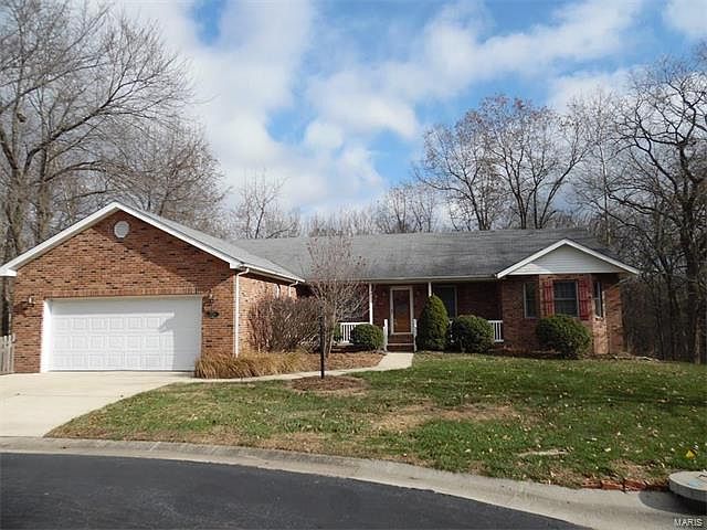 1st image of 1123 E Woodfield Dr