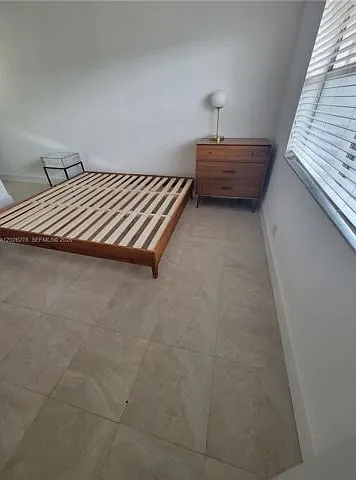 1052 SW 79th Ave — Photo 9