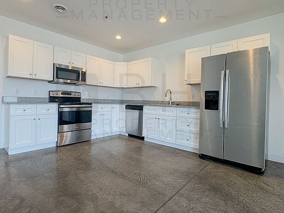 3rd image of 505 N Sheridan Ave #103