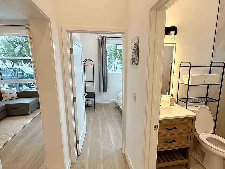 2175 Bacon St #1 — Photo 8