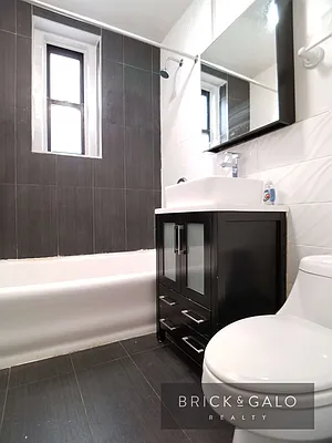 Rented by BRICK & GALO REALTY CORP | media 9