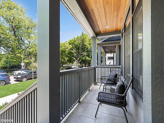 2nd image of 4145 N Paulina St
