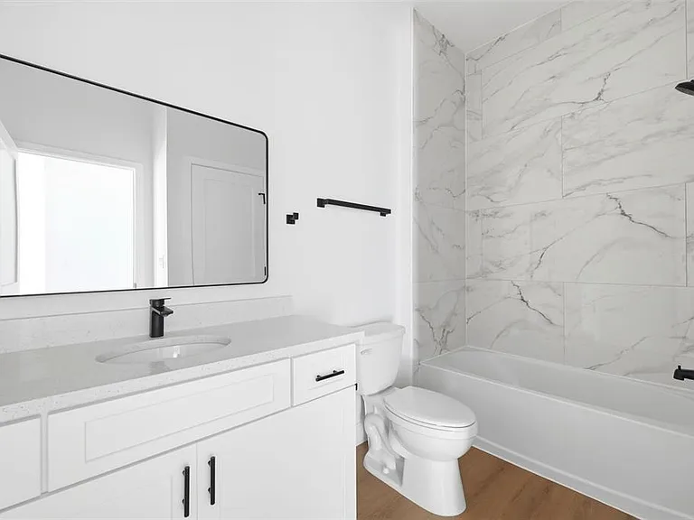 16835 SW 17th Ter — Photo 29