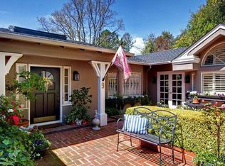 9 La Plaza Dr, Orinda, CA 94563