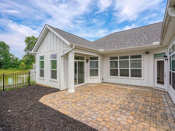 4th image of 3314 Strickland Dr #38