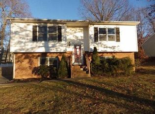 924 Patton Farm Rd, Stuarts Draft, VA 24477