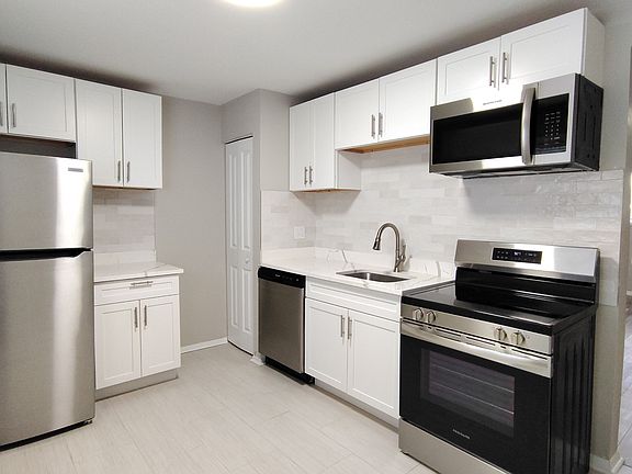 2nd image of 1770 E Woodward Heights Blvd #11510103