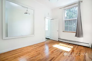 Rented by (Legacy) Elegran