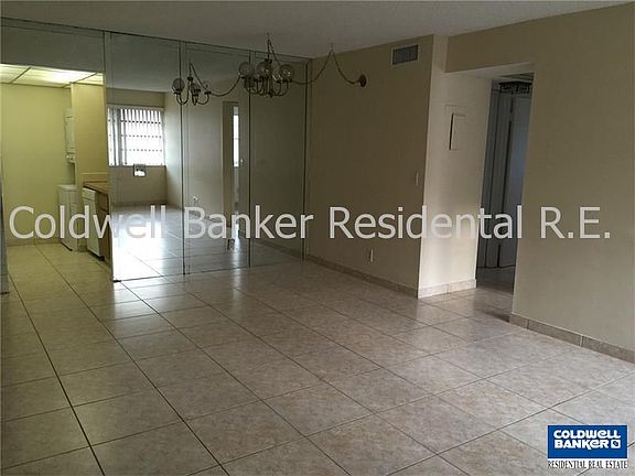3rd image of 10152 Twin Lakes Dr #12-G