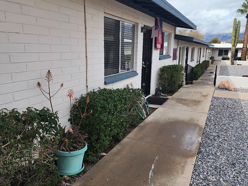 2nd image of 3717 E Lee St #1