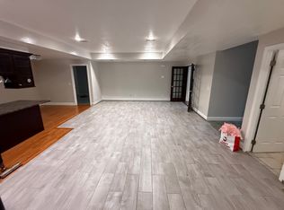 526 Buckley Rd, Saint Louis, MO 63125