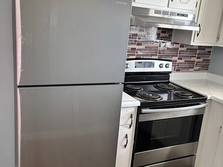 354 Shelby Ave — Photo 11