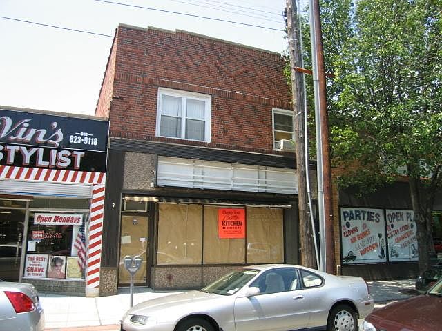 1st image of 22 Rockaway Ave #22
