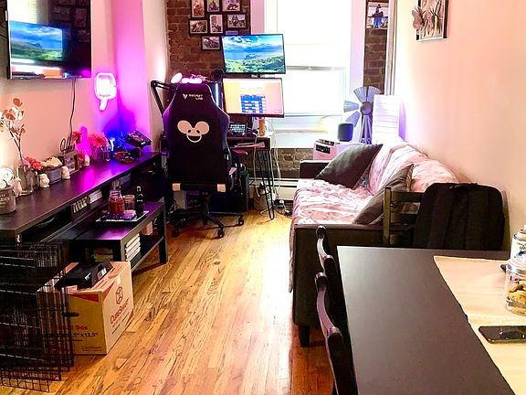 4th image of 4731 37th St APT 4B