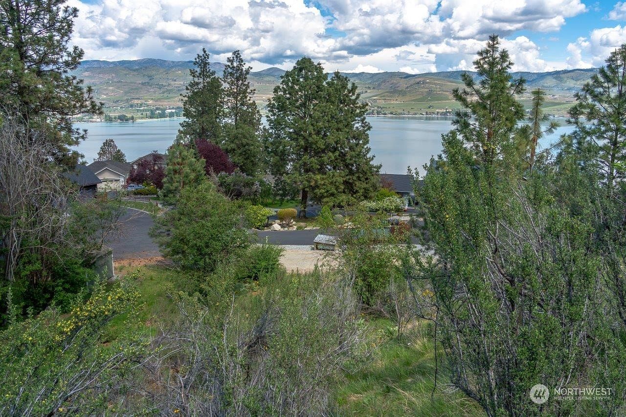 4057 Lakeview Place, Chelan, WA 98816 MLS 2065390 Zillow