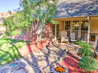 1613 Tahlequah Dr, Edmond, OK 73013