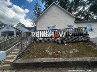 310 W Deaderick St APT L, Jackson, TN 38301