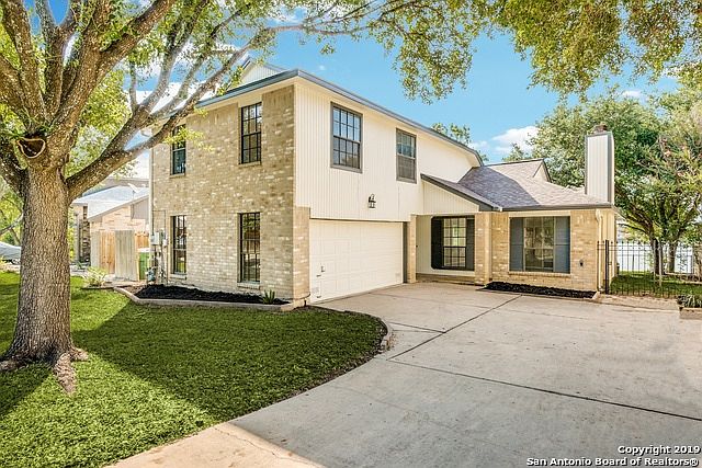 1st image of 10850 Lake Path Dr