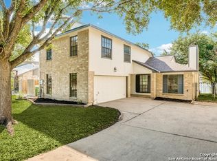 10850 Lake Path Dr, San Antonio, TX 78217