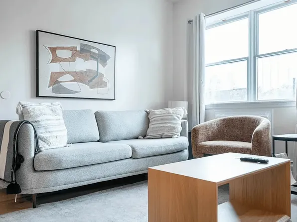 567 Warren Street image 1 of 9