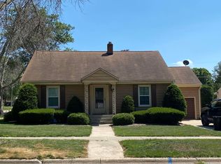 512 2nd Ave, Charles City, IA 50616