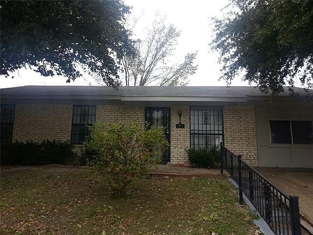 1st image of 7221 Buford Dr