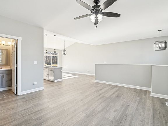 4th image of 37500 Lyons Woods Ct