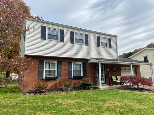 91 SUN VALLEY, Glen Dale, WV 26038