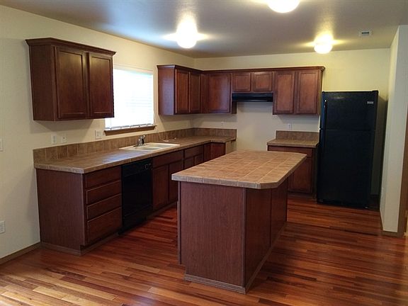 5th image of 18455 95th Avenue Ct E