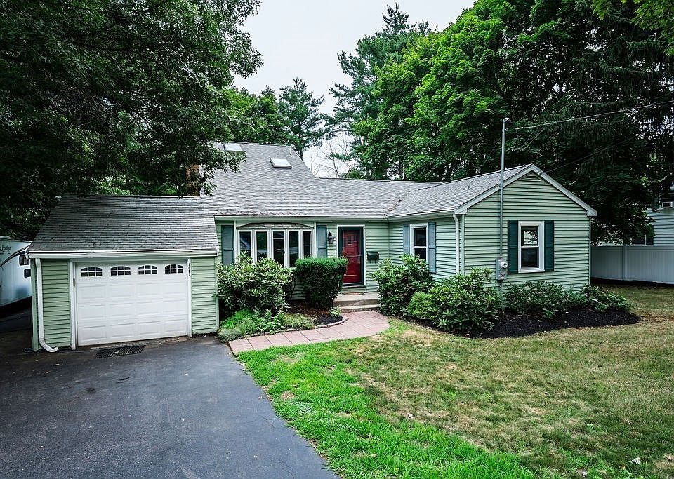 1st image of 1083 Edgell Rd