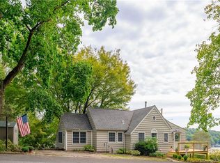 24 Knolls Rd, New Fairfield, CT 06812