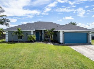 1413 NW 8th Pl, Cape Coral, FL 33993