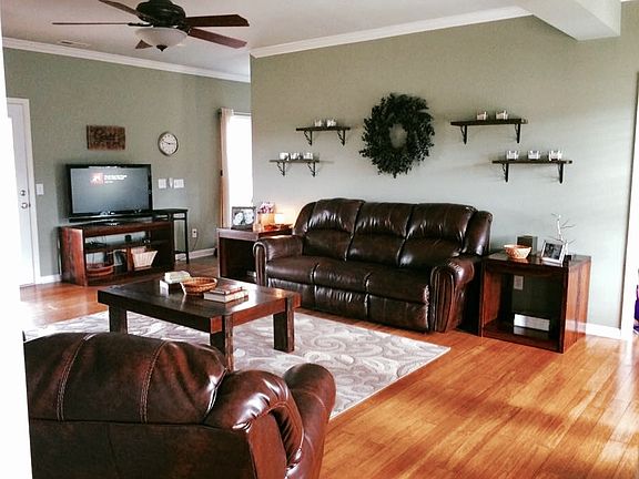 Living Room - Main Floor 