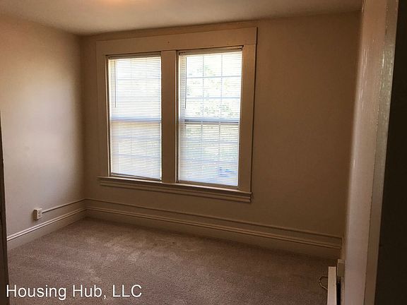 4th image of 870 Westminster St #4