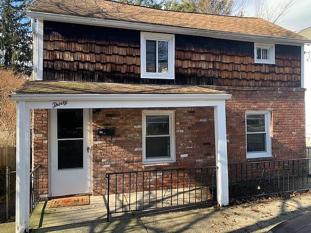 1st image of 30 S Eckar St