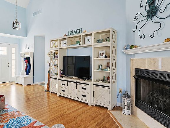 5th image of 37266 Fox Dr #67